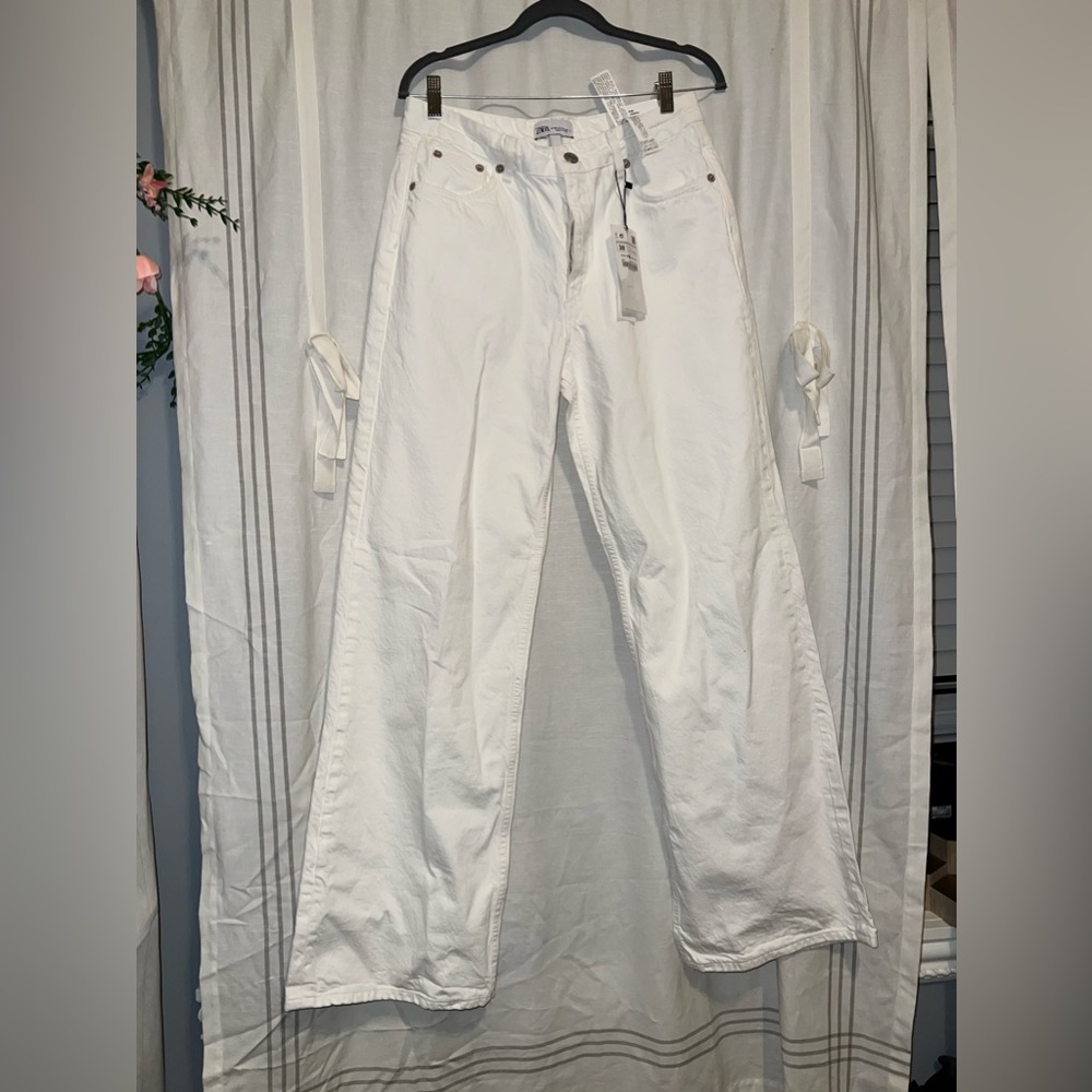 White super wide leg jean, Zara, “the boogie pant”, size US 6 (EUR38)